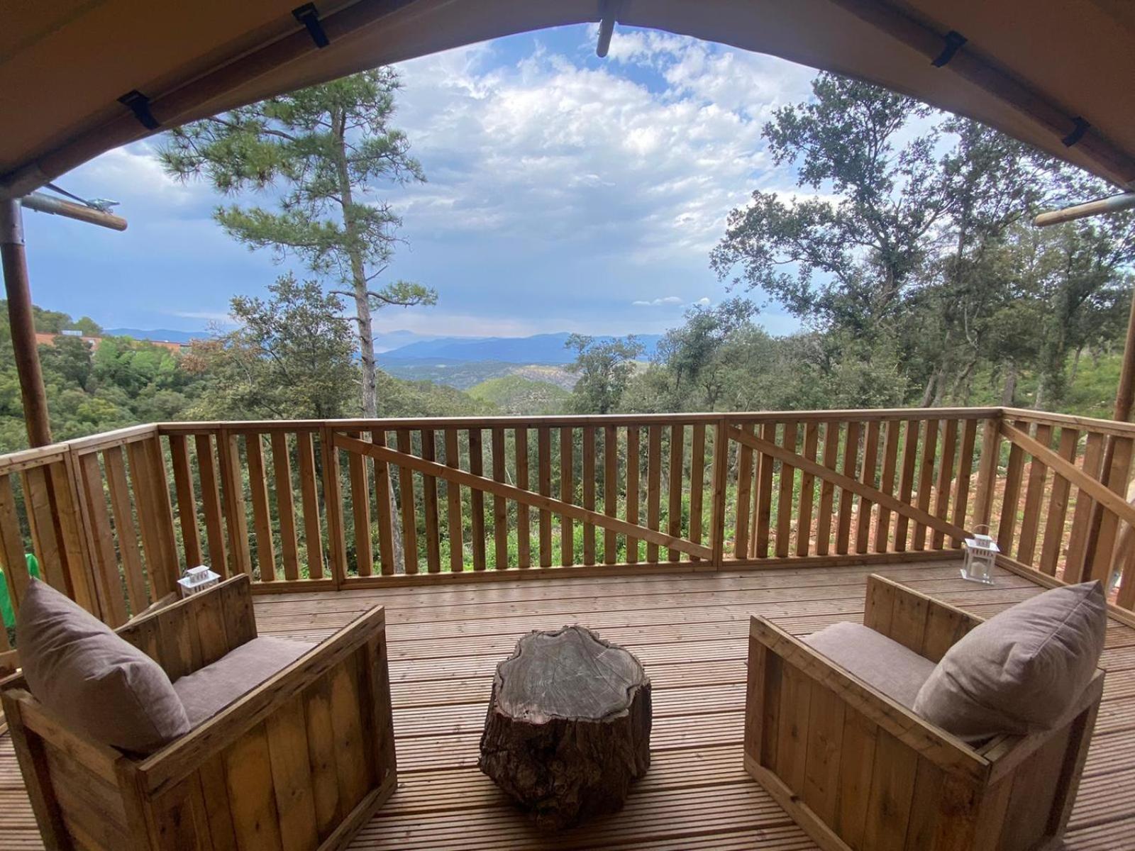 Hostal La Salut De Terrades Экстерьер фото