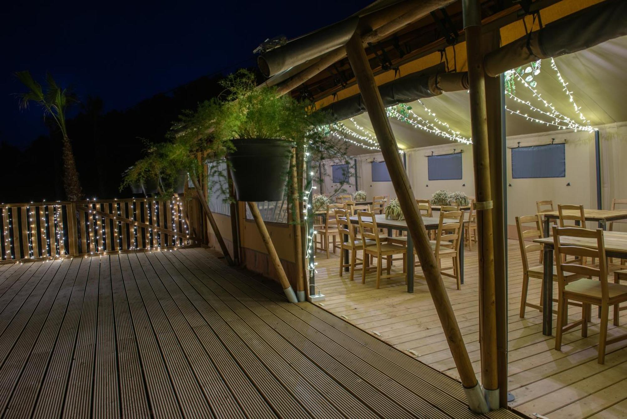 Hostal La Salut De Terrades Экстерьер фото