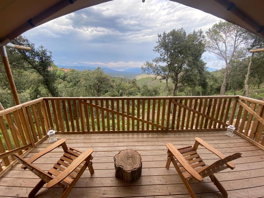 Hostal La Salut De Terrades Экстерьер фото