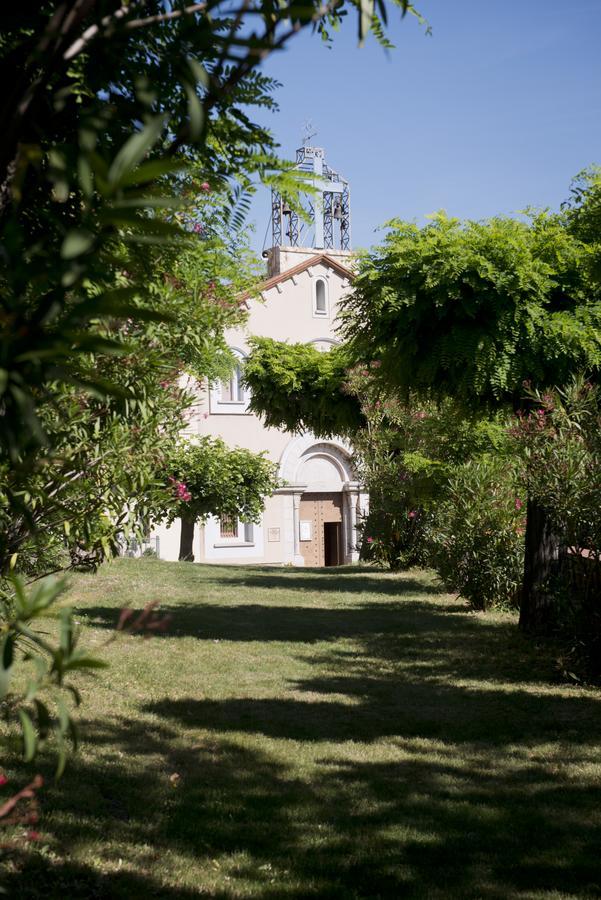 Hostal La Salut De Terrades Экстерьер фото
