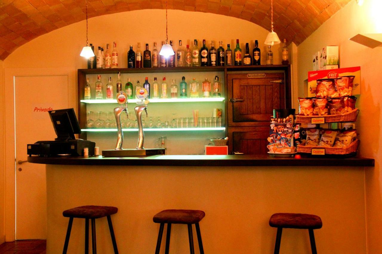 Hostal La Salut De Terrades Экстерьер фото
